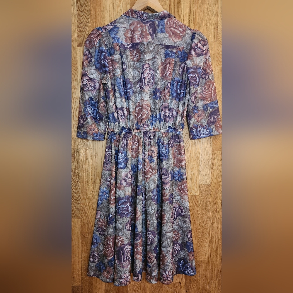 Vintage Floral Midi Dress